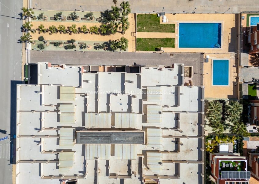 2 soveværelse Lejlighed til salg i Cabo Roig med swimmingpool - € 179.500 (Ref: 9665509)