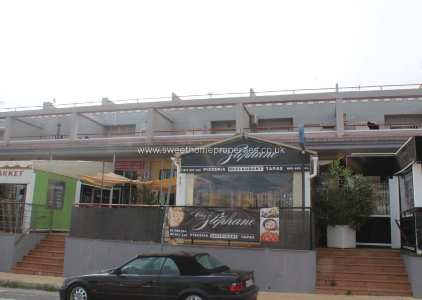 2 soverom Penthouse til salgs i Villamartin - € 148 000 (Ref: 9672114)