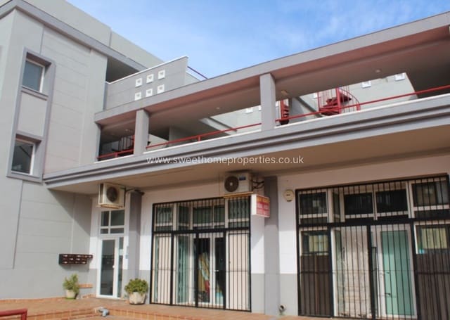 2 soverom Penthouse til salgs i Villamartin, Orihuela - € 148 000 (Ref: 9672114)