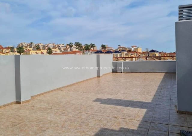 2 soverom Penthouse til salgs i Villamartin, Orihuela - € 148 000 (Ref: 9672114)