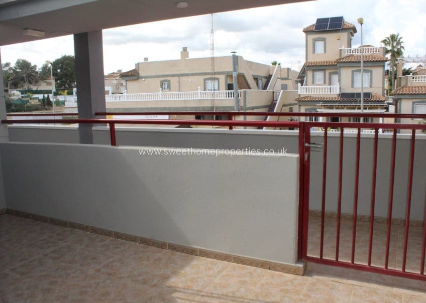 2 soverom Penthouse til salgs i Villamartin - € 148 000 (Ref: 9672114)