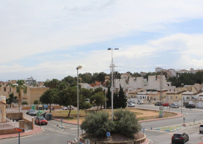 2 soverom Penthouse til salgs i Villamartin - € 148 000 (Ref: 9672114)