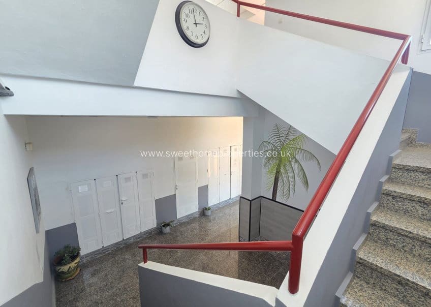 2 soveværelse Penthouse til salg i Villamartin - € 139.900 (Ref: 9672114)