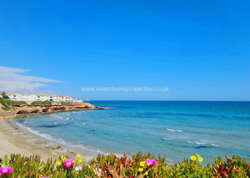2 soveværelse Penthouse til salg i Villamartin - € 139.900 (Ref: 9672114)