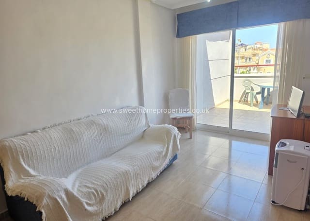 Ático de 2 habitaciones en Villamartin, Orihuela en venta - 139.900 € (Ref: 9672114)