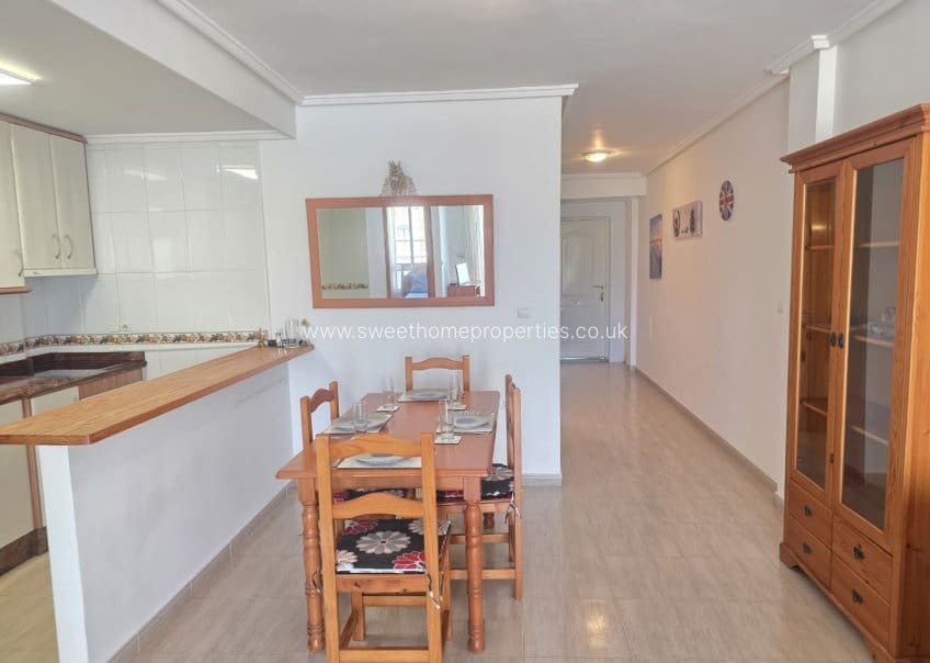 2 soveværelse Penthouse til salg i Villamartin - € 139.900 (Ref: 9672114)