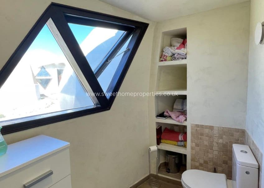 3 bedroom Finca/Country House for sale in Pinoso - € 315,000 (Ref: 9674560)