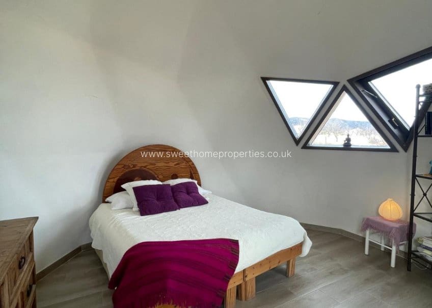 3 bedroom Finca/Country House for sale in Pinoso - € 315,000 (Ref: 9674560)