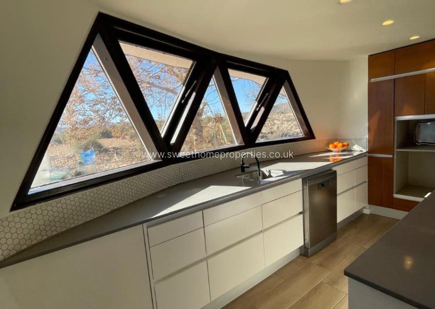 3 bedroom Finca/Country House for sale in Pinoso - € 315,000 (Ref: 9674560)