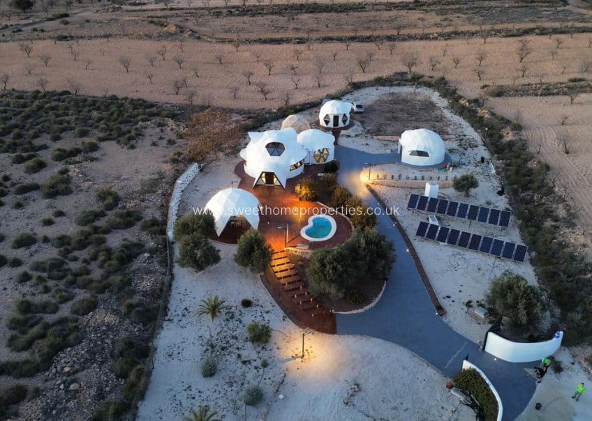 3 bedroom Finca/Country House for sale in Pinoso - € 315,000 (Ref: 9674560)