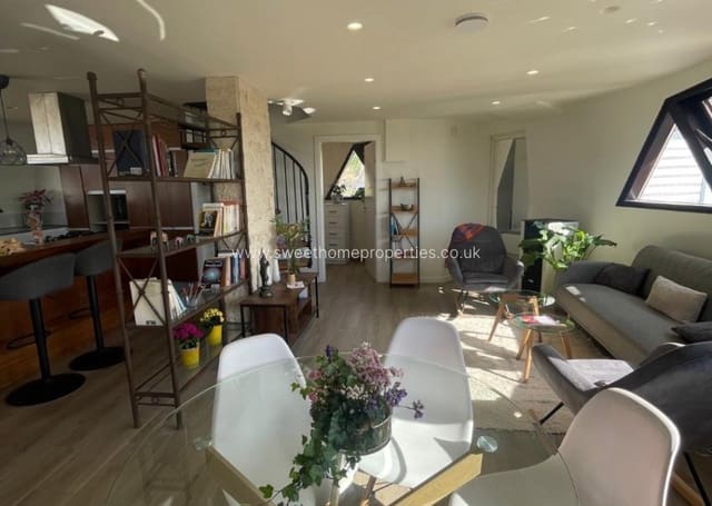 Finca/Casa Rural de 3 habitaciones en Pinoso en venta con piscina garaje - 315.000 € (Ref: 9674560)