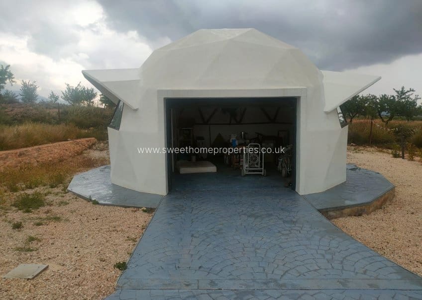 3 bedroom Finca/Country House for sale in Pinoso with pool garage - € 315,000 (Ref: 9674560)