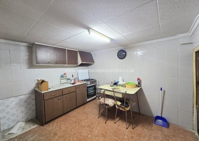 4 bedroom Townhouse for sale in Aspe - € 76,050 (Ref: 9675067)