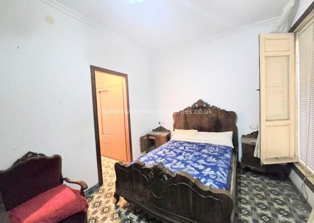 4 bedroom Townhouse for sale in Aspe - € 76,050 (Ref: 9675067)