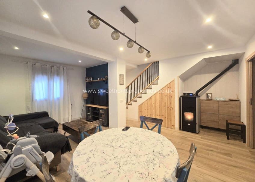 3 makuuhuone Omakotitalo myytävänä paikassa Aspe - 185 000 € (Ref: 9694037)