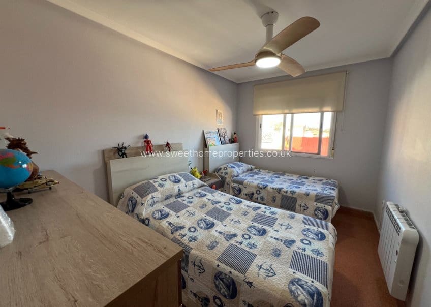 3 bedroom Townhouse for sale in Hondon de las Nieves with garage - € 171,000 (Ref: 9699111)