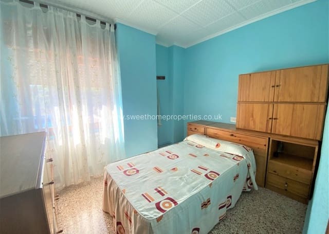 4 soveværelse Finca/Landehus til salg i Sax med swimmingpool garage - € 350.000 (Ref: 9715590)