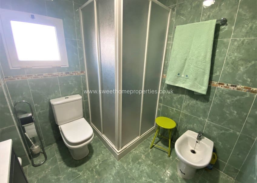 4 soveværelse Finca/Landehus til salg i Sax med swimmingpool garage - € 350.000 (Ref: 9715590)