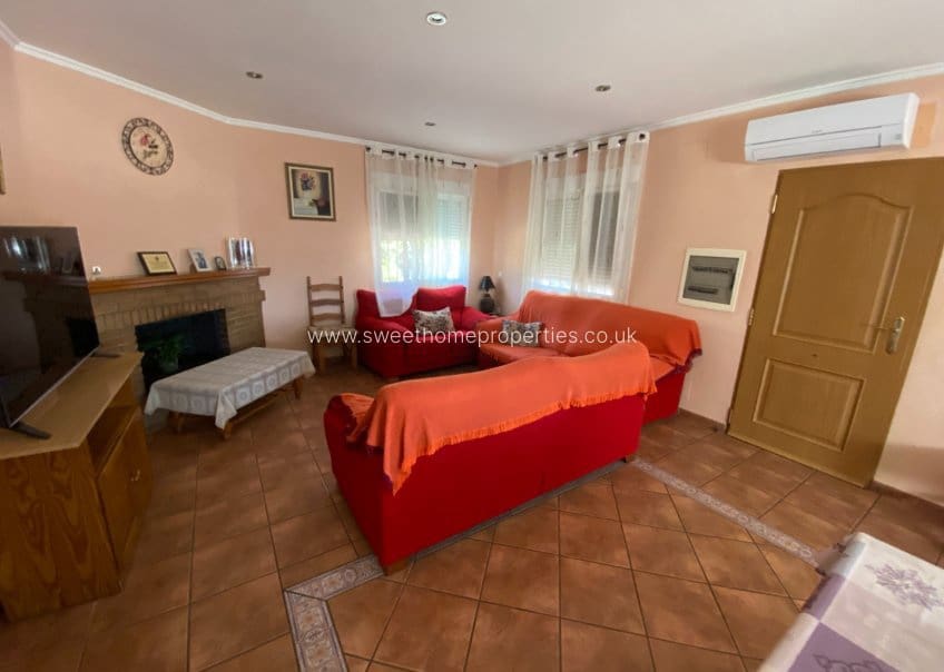 3 soveværelse Finca/Landehus til salg i Salinas med swimmingpool - € 249.999 (Ref: 9716618)