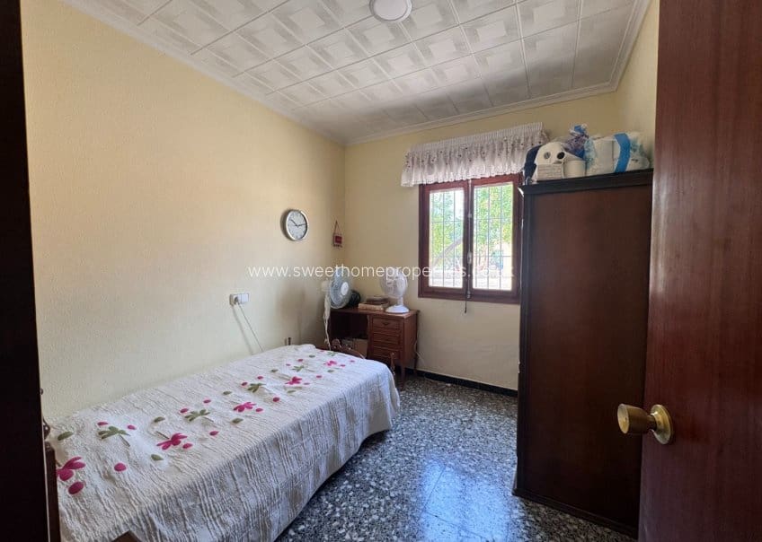 3 soveværelse Finca/Landehus til salg i Monovar / Monover med swimmingpool garage - € 259.995 (Ref: 9716620)