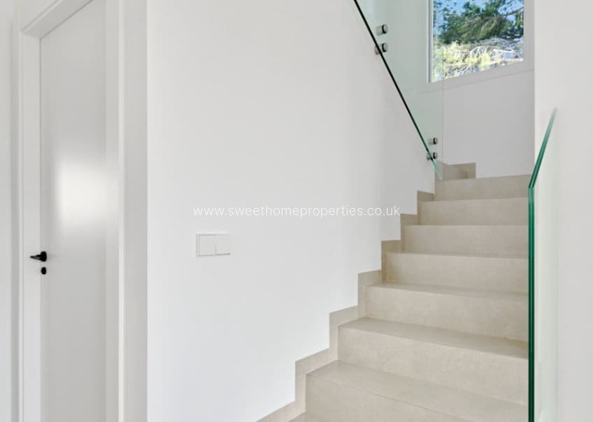 3 makuuhuone Huvila myytävänä paikassa Orihuela Costa mukana uima-altaan 
autotalli - 760 000 € (Ref: 9716621)