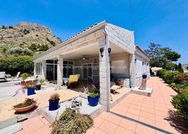 4 Zimmer Villa zu verkaufen in Aspe mit Pool Garage - 395.000 € (Ref: 9716622)