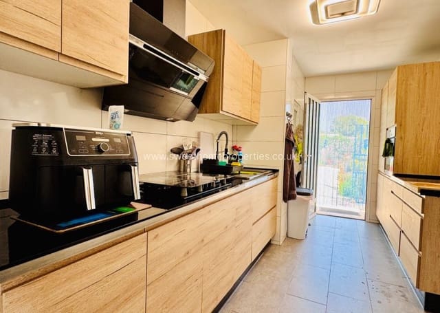 4 Zimmer Villa zu verkaufen in Aspe mit Pool Garage - 395.000 € (Ref: 9716622)