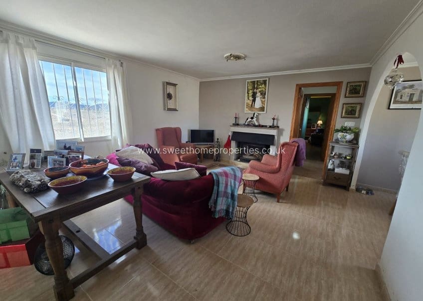 2 bedroom Finca/Country House for sale in Monovar / Monover with pool garage - € 199,999 (Ref: 9720542)