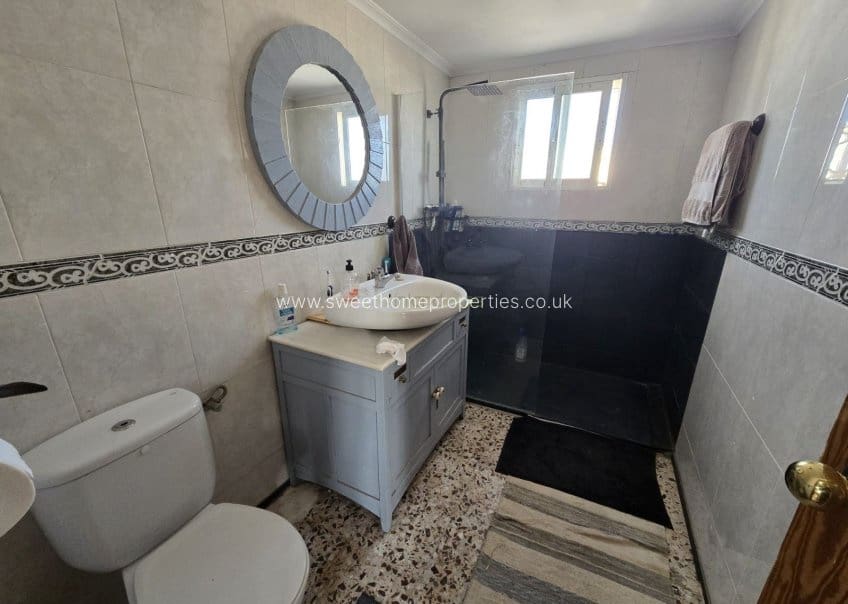 2 bedroom Finca/Country House for sale in Monovar / Monover with pool garage - € 199,999 (Ref: 9720542)