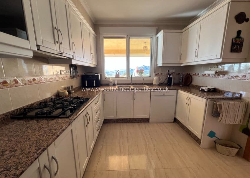 3 soveværelse Finca/Landehus til salg i Sax med swimmingpool garage - € 399.995 (Ref: 9720543)