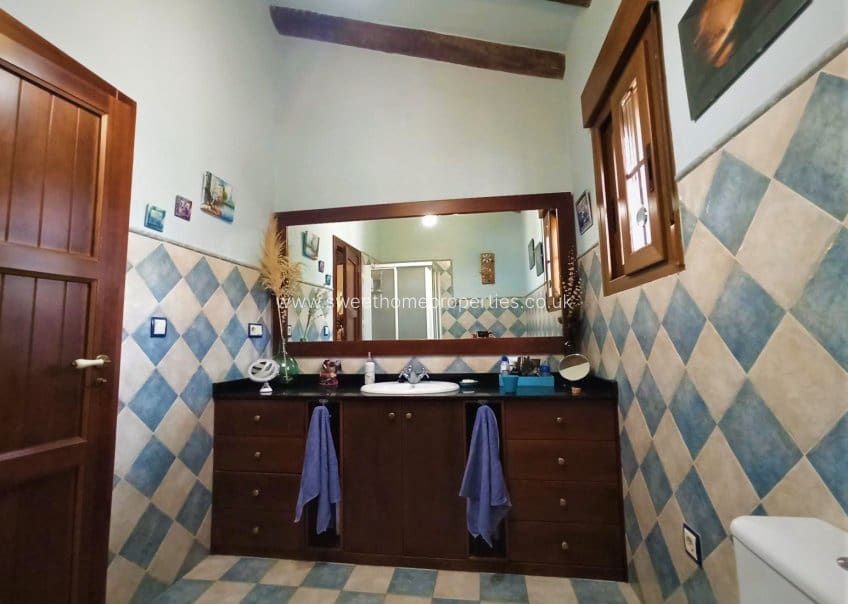 Finca/Casa Rural de 3 habitaciones en Novelda en venta con garaje - 269.995 € (Ref: 9720544)