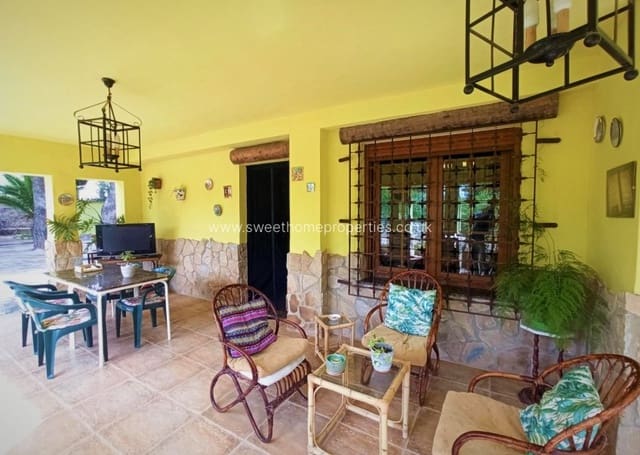 Finca/Casa Rural de 3 habitaciones en Novelda en venta con garaje - 269.995 € (Ref: 9720544)