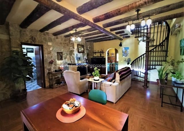 Finca/Casa Rural de 3 habitaciones en Novelda en venta con garaje - 269.995 € (Ref: 9720544)