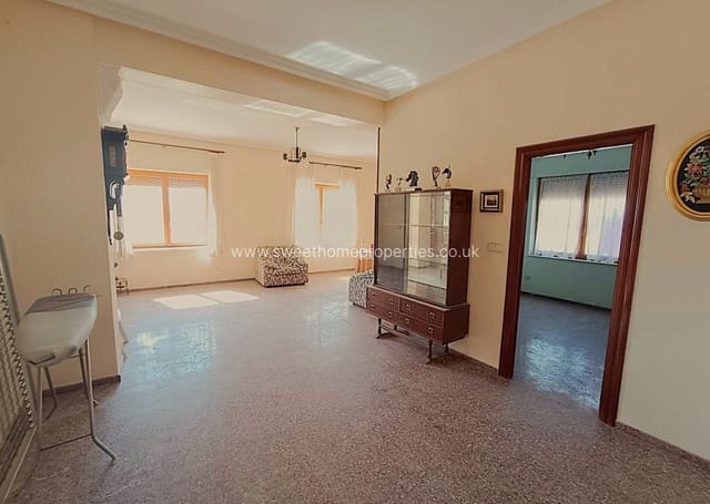 6 bedroom Finca/Country House for sale in Monóvar / Monóver with pool garage - € 395,000 (Ref: 9720545)