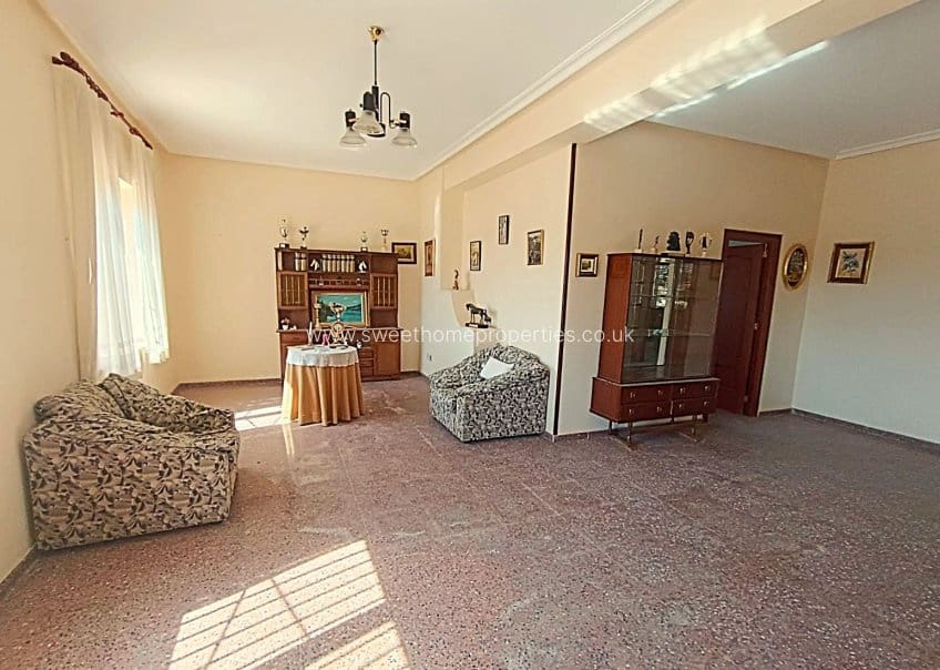 6 bedroom Finca/Country House for sale in Monovar / Monover with pool garage - € 395,000 (Ref: 9720545)