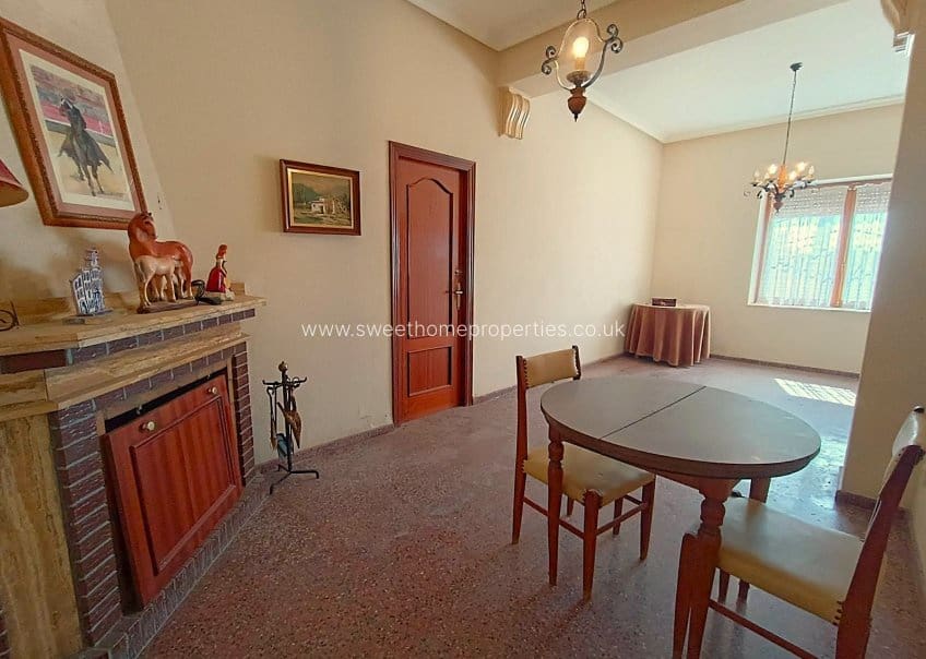 6 bedroom Finca/Country House for sale in Monovar / Monover with pool garage - € 395,000 (Ref: 9720545)