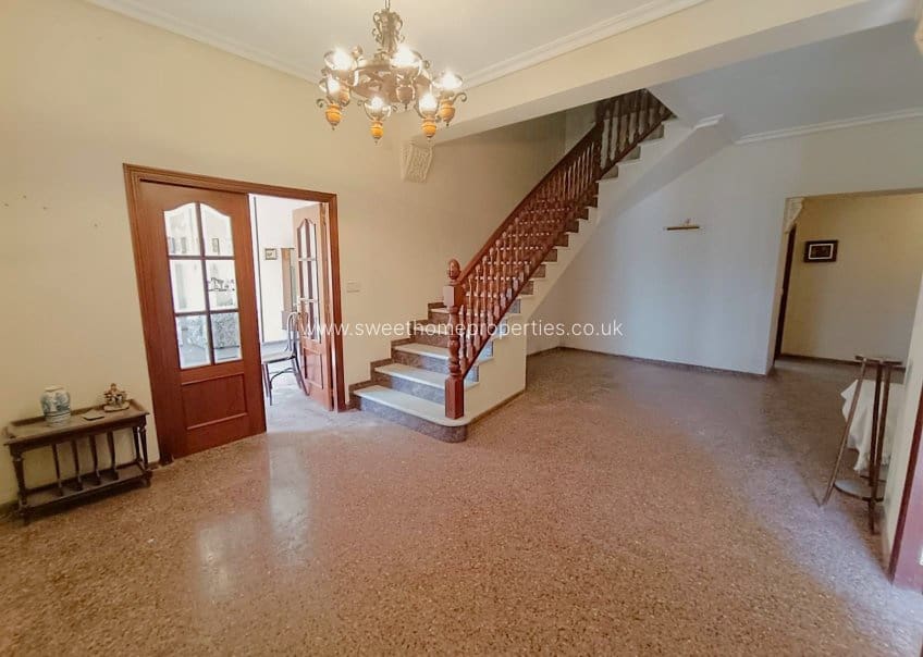 6 bedroom Finca/Country House for sale in Monovar / Monover with pool garage - € 395,000 (Ref: 9720545)