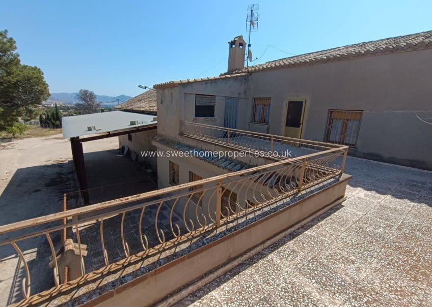 6 bedroom Finca/Country House for sale in Monovar / Monover with pool garage - € 395,000 (Ref: 9720545)