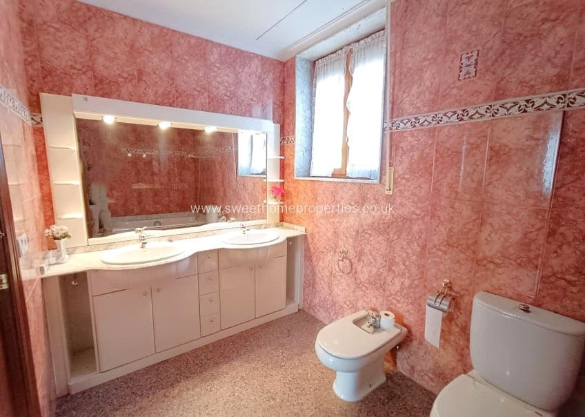 6 bedroom Finca/Country House for sale in Monovar / Monover with pool garage - € 395,000 (Ref: 9720545)