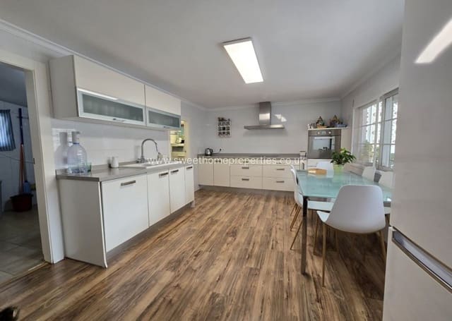 3 soveværelse Finca/Landehus til salg i Sax med swimmingpool garage - € 269.995 (Ref: 9720687)