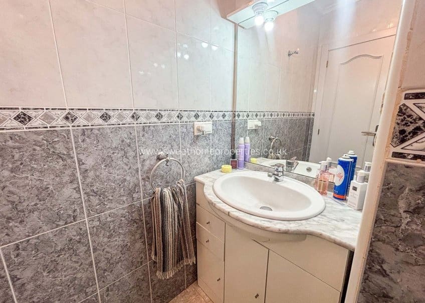 5 soverom Villa til salgs i Monforte del Cid med svømmebasseng - € 384 950 (Ref: 9720688)