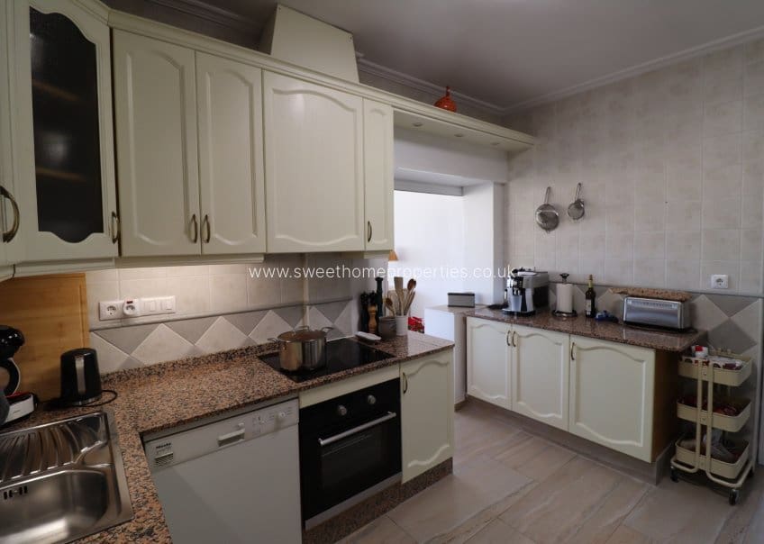 4 Zimmer Finca/Landgut zu verkaufen in La Romana mit Pool Garage - 379.000 € (Ref: 9720689)