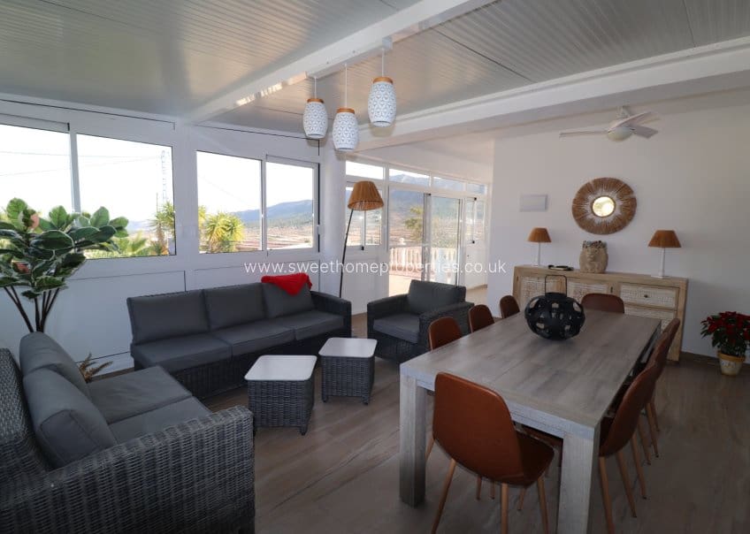 4 Zimmer Finca/Landgut zu verkaufen in La Romana mit Pool Garage - 379.000 € (Ref: 9720689)