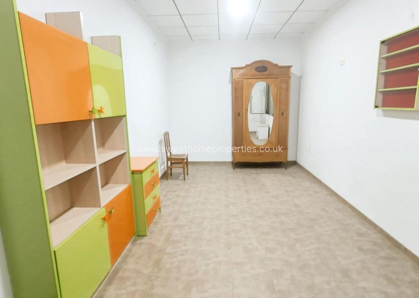 6 bedroom Finca/Country House for sale in Aspe with pool garage - € 360,000 (Ref: 9720690)