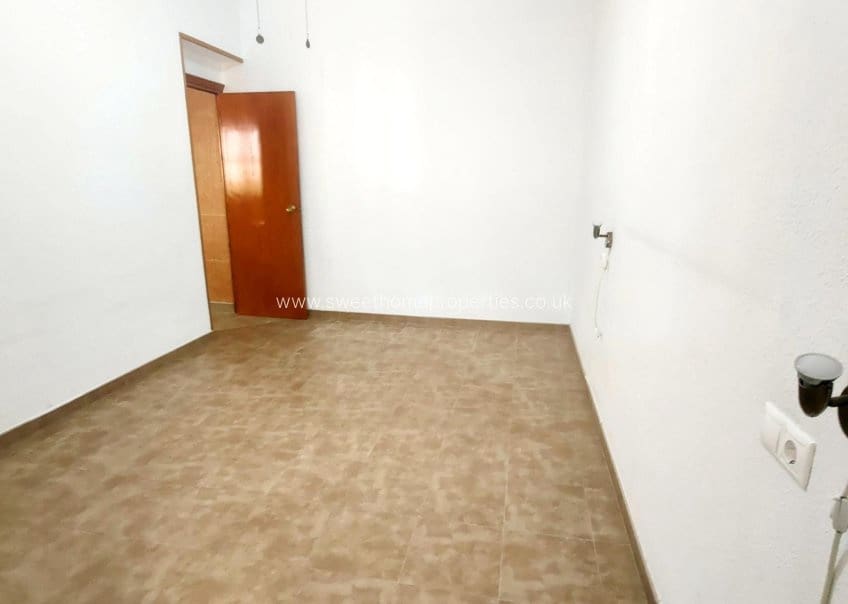 6 bedroom Finca/Country House for sale in Aspe with pool garage - € 360,000 (Ref: 9720690)