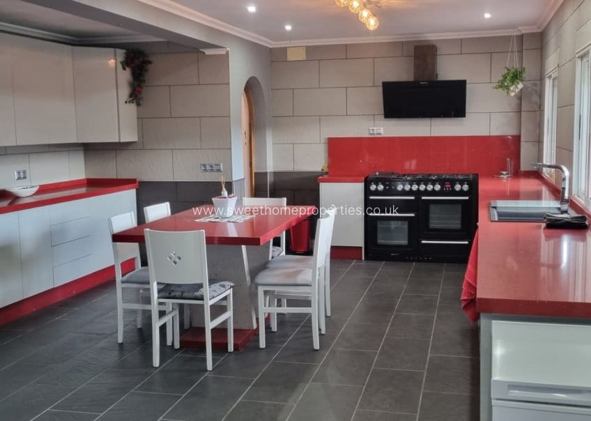 6 bedroom Finca/Country House for sale in Hondon de los Frailes with pool - € 595,000 (Ref: 9720692)