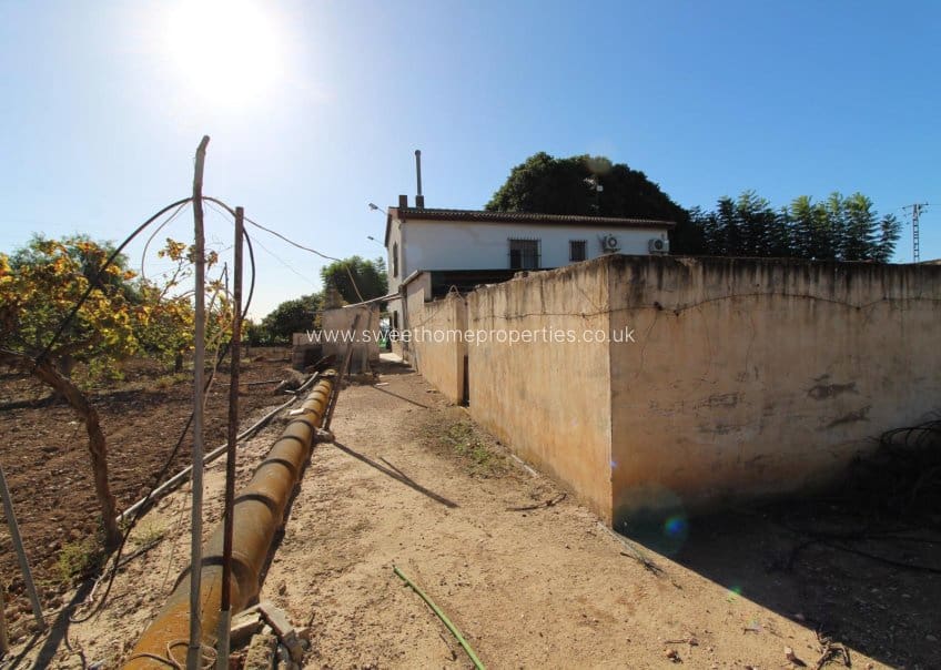 5 bedroom Finca/Country House for sale in Crevillente / Crevillent with pool - € 195,000 (Ref: 9720814)