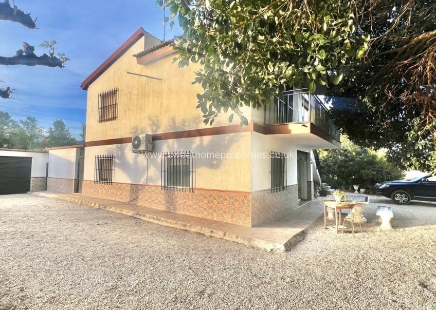 5 bedroom Finca/Country House for sale in Crevillente / Crevillent with pool - € 195,000 (Ref: 9720814)