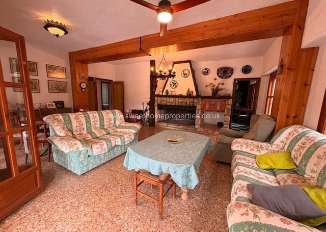 4 soveværelse Finca/Landehus til salg i Sax med swimmingpool - € 315.000 (Ref: 9720815)