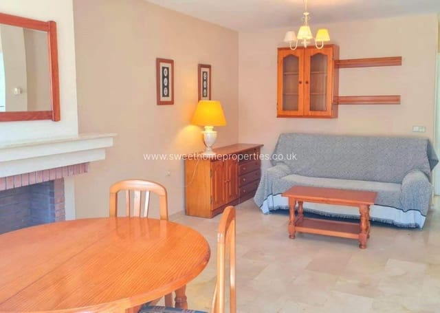 2 soverom Hus til salgs i Villamartin, Orihuela med svømmebasseng - € 229 000 (Ref: 9730446)